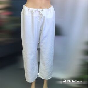 Lady Foot Locker White Pants